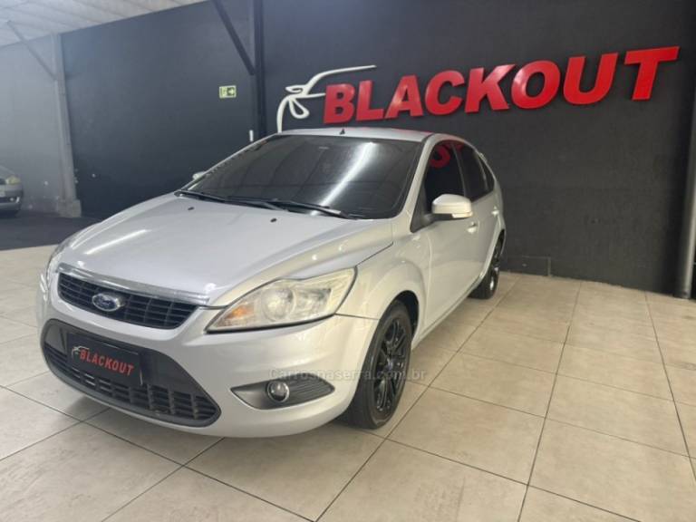 FORD - FOCUS - 2009/2009 - Prata - Sob Consulta