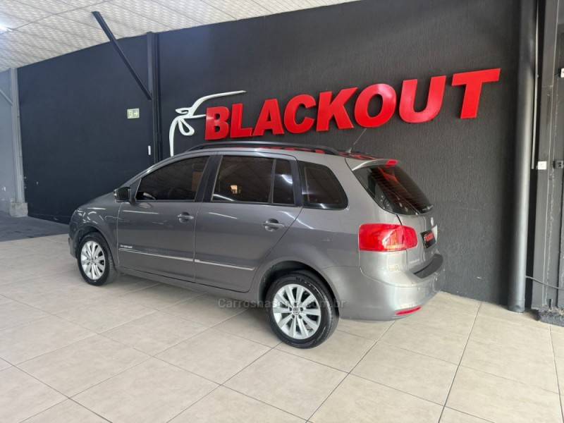 VOLKSWAGEN - SPACEFOX - 2011/2011 - Cinza - Sob Consulta