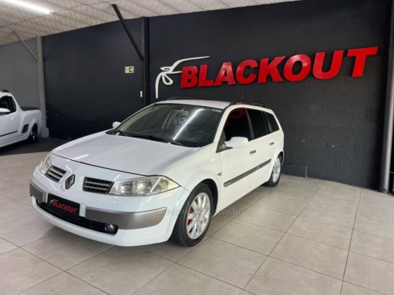 RENAULT - MÉGANE - 2012/2012 - Branca - Sob Consulta