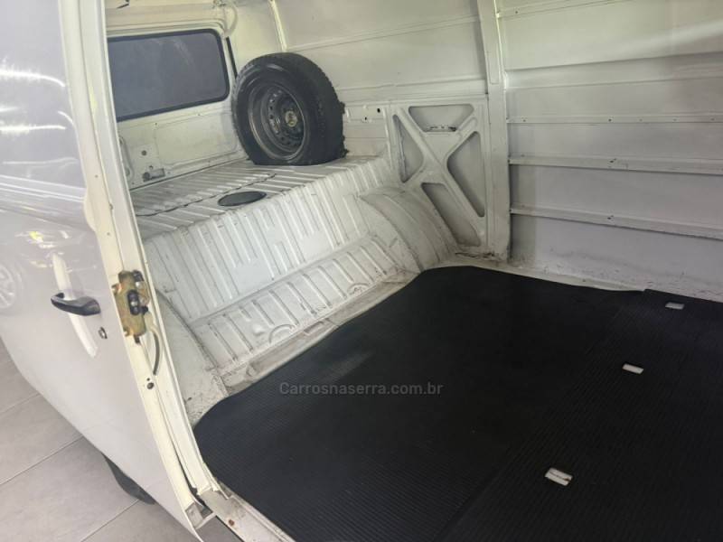 VOLKSWAGEN - KOMBI - 2013/2013 - Branca - Sob Consulta