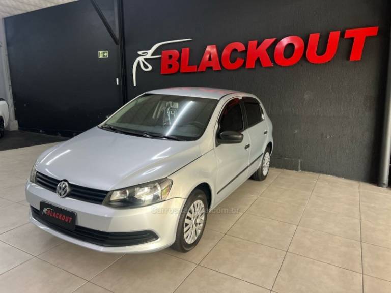 VOLKSWAGEN - GOL - 2013/2014 - Prata - Sob Consulta