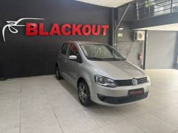 VOLKSWAGEN - FOX - 2011/2011 - Dourada - Sob Consulta
