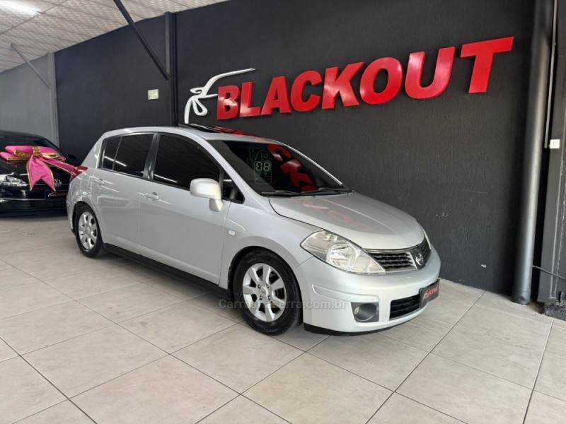 NISSAN - TIIDA - 2008/2008 - Prata - R$ 35.900,00