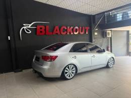 KIA MOTORS - CERATO - 2011/2011 - Prata - Sob Consulta